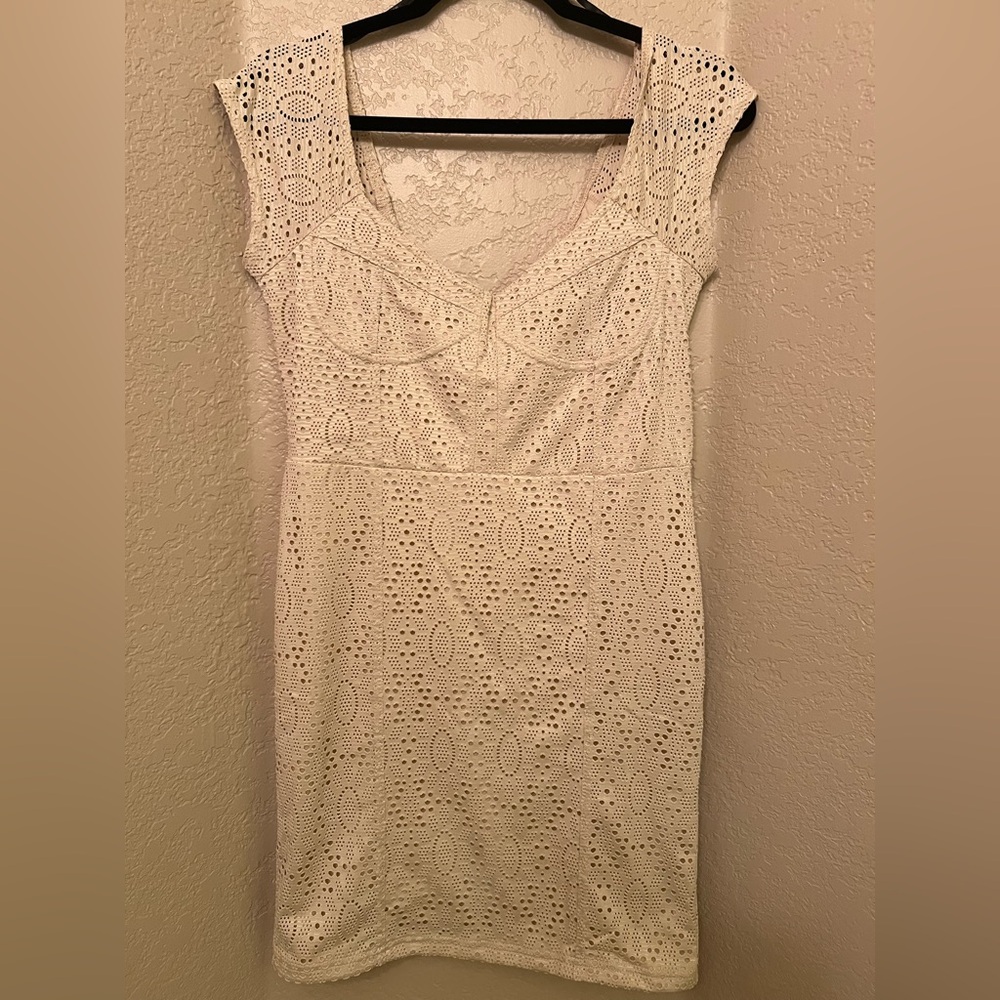 Forever 21 NWT Lace Bodycon Pullover Mini Dress Size Large
